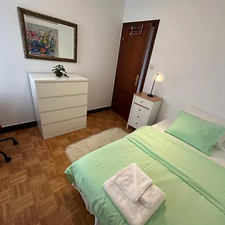 Nebrija Izquierda