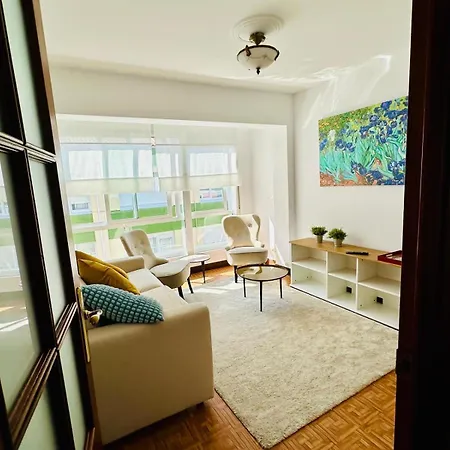 Nebrija Izquierda Apartment A Coruna